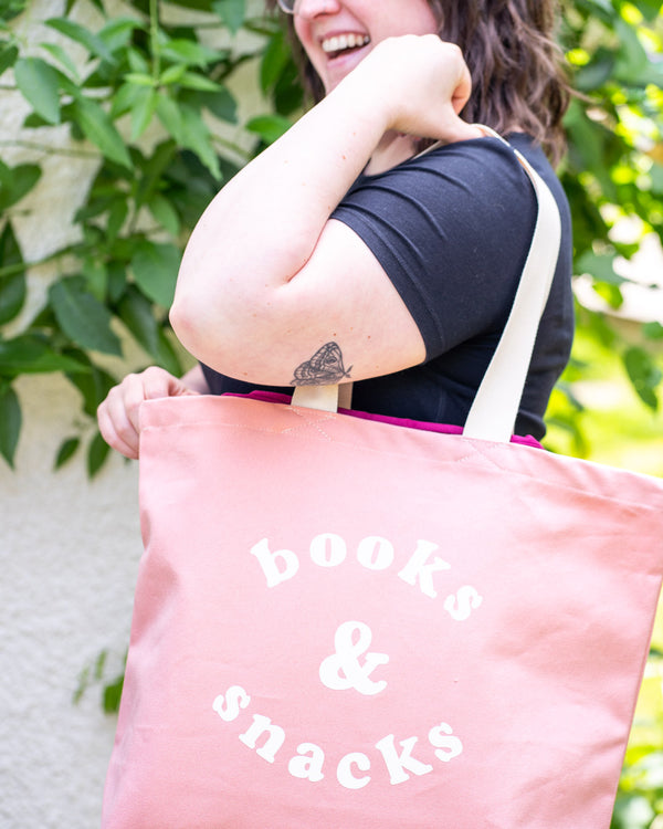 Books and snacks bag - blush pink